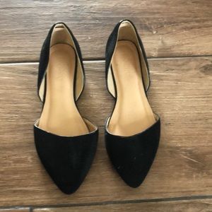 Pointed toe flats